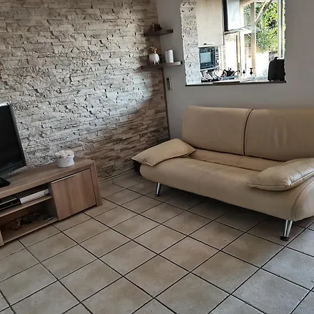 2p Au Calme, Jardin, Piscine, Vue Panoramique Et Stationnement Appartement