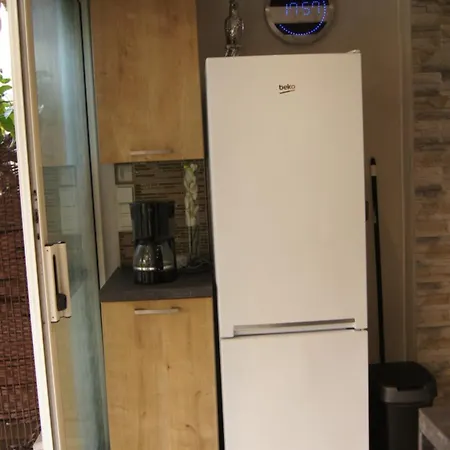 2p Au Calme, Jardin, Piscine, Vue Panoramique Et Stationnement Appartement