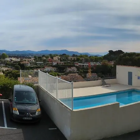 Appartement 2p Au Calme, Jardin, Piscine, Vue Panoramique Et Stationnement *